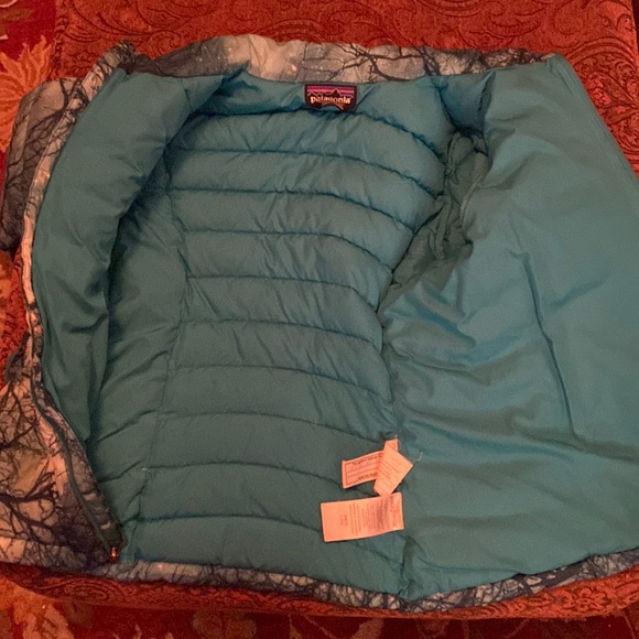 Patagonia Kids Tree Down jacket sky blue turquoise trees excellent size L 10 12 - Picture 9 of 10